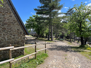 Photo n°10 de Village de vacances Le Serre de la Can à Saint-Germain-de-Calberte (Lodge)