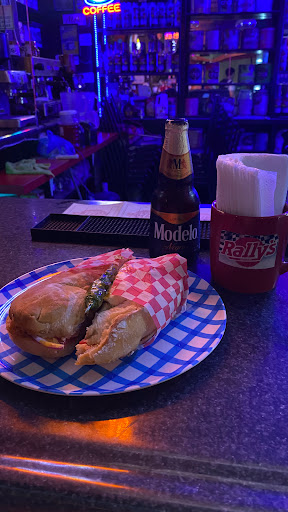Rally`s Pizza Hamburguesas & Beer - Thumbnail
