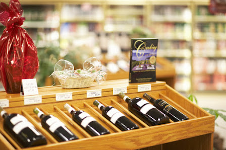 Beach Gardens Beer & Wine Store 102-7074 Westminster St, Powell River, BC V8A 1C5, Canada