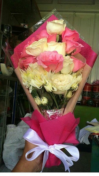 Photos of Nubi Flowers Online Store