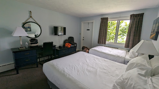 Erie Beach Hotel - Thumbnail