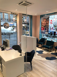 Photo n°18 de Audioprothésiste Lille - Sébastopol - Krys Audition à Lille (Service de réparation d'appareils auditifs)