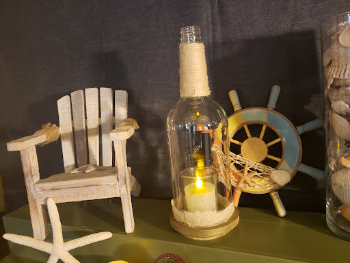 Tipsy Treasures Gallery - United States