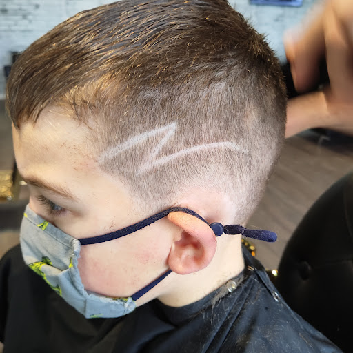 Gentleman Cuts - Visual