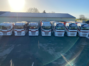 Photo n°10 de TTA DOUAY SARL à Froissy (Agriculteur)