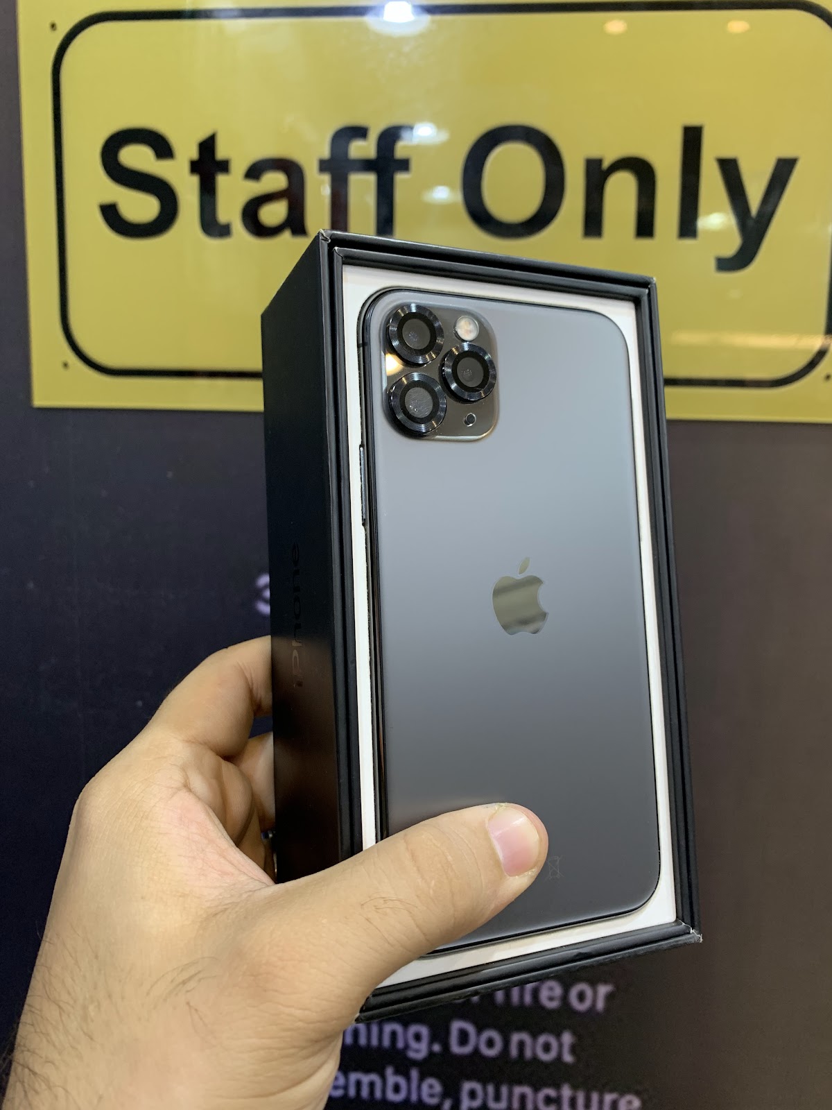 Insta Store - صورة 2