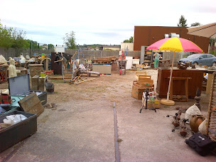 Photo n°6 de Bric A Brac à Le Buisson-de-Cadouin (Magasin de produits d'occasion)