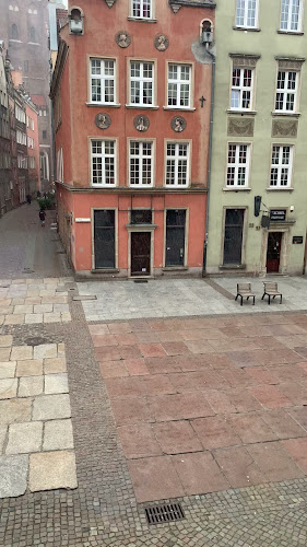 Długa 33/34, 80-827 Gdańsk