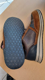 Photo n°8 de Cordonnerie MVM (Mayenne) à Mayenne (Cordonnier)