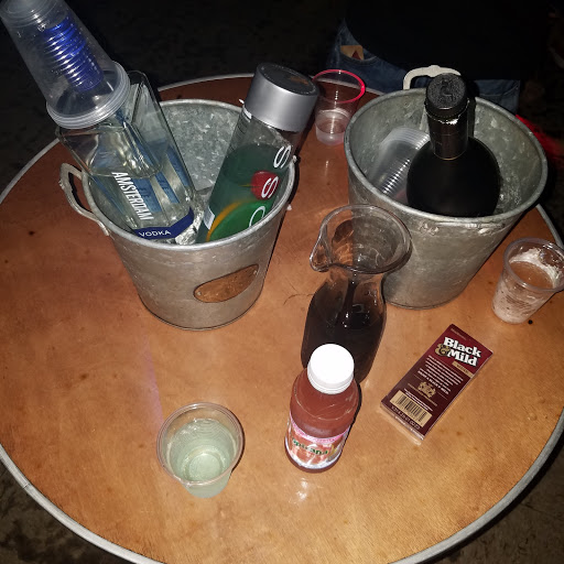 Tropicana Bar - Thumbnail