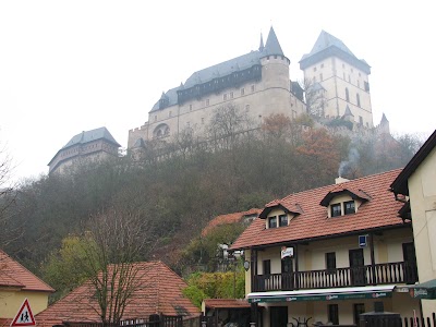 Photos of Karl&scaron;tejn Castle