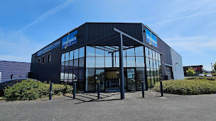 Photo n°11 de Piscines Desjoyaux Cholet à Cholet (Société de construction de piscine)