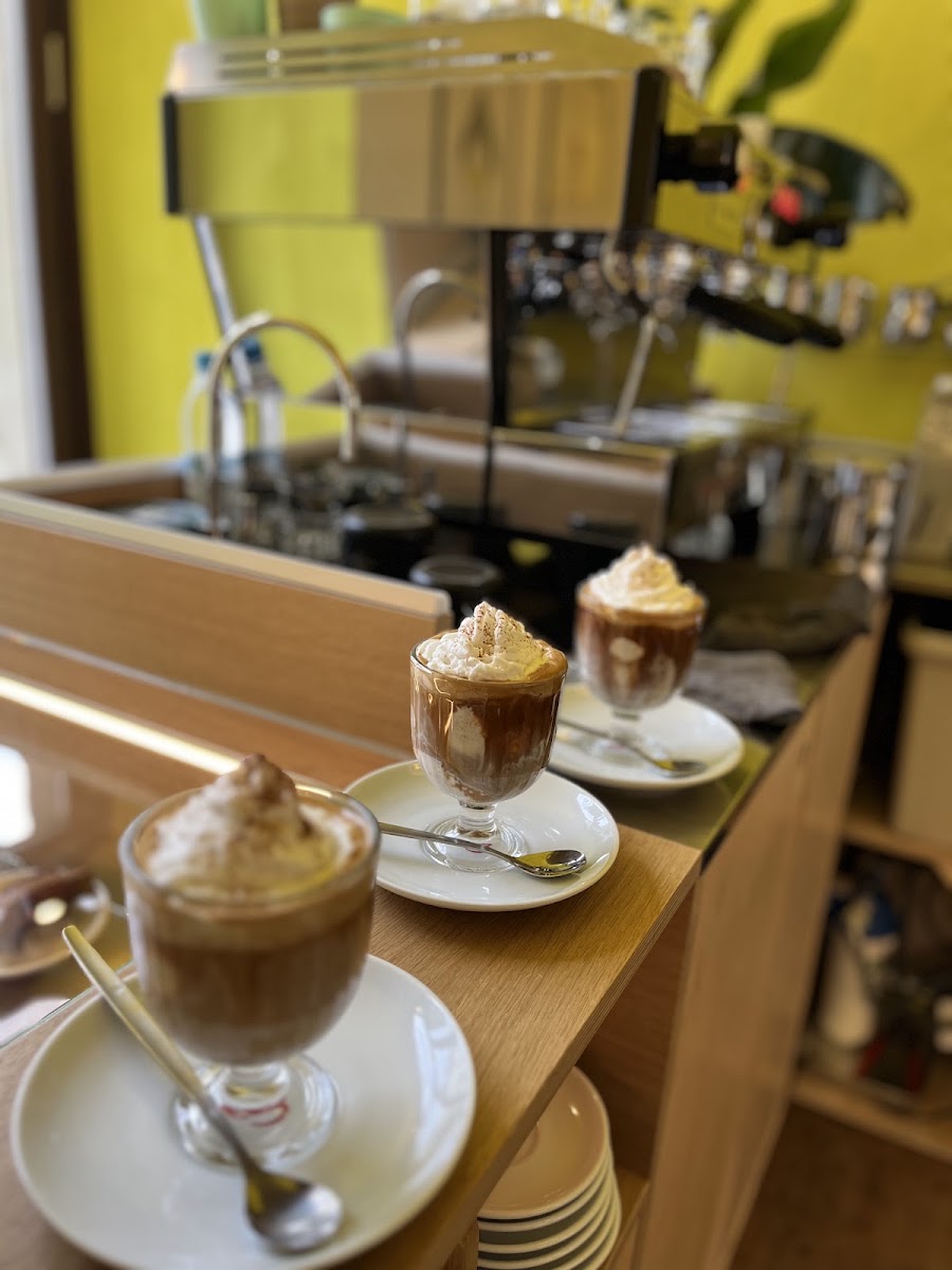 Keep Banana Coffee & Gelato — photo 2