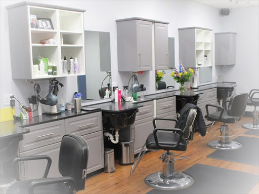 Touch Of Class Hairstyling