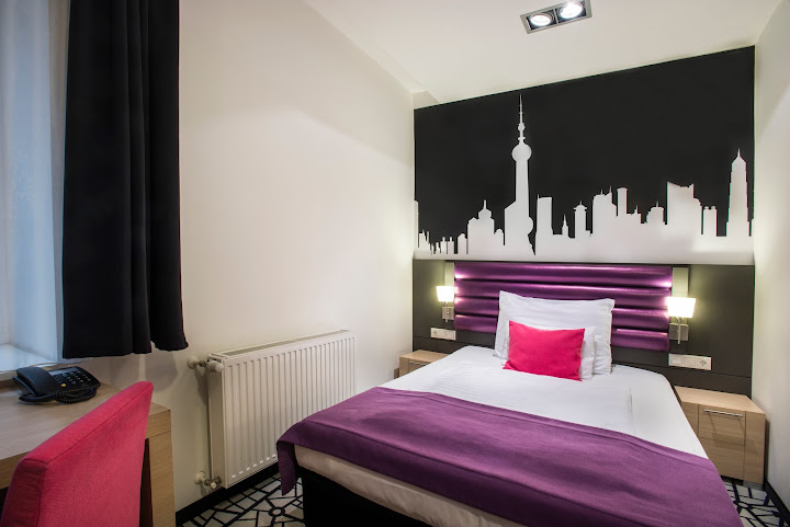 Cosmo City Hotel by null