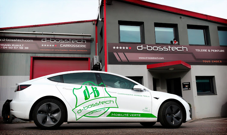 Photo publiée sur la fiche Google de D-BOSSTECH Carrosserie, Annecy