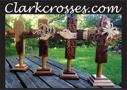 Clark Crosses - Visual