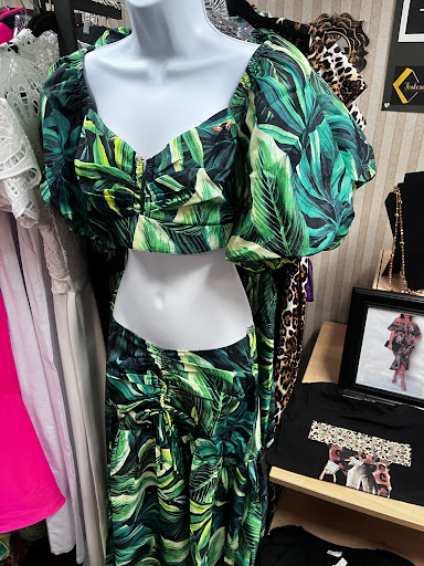 Jeakesona's Boutique Gallery - United States