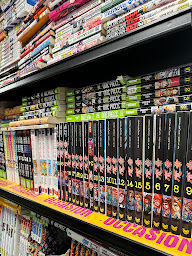 Photo n°4 de Maxxi Games Kremlin Bicêtre - Réparation Console/Téléphone à Le Kremlin-Bicêtre (Atelier de réparation de téléphones mobiles)