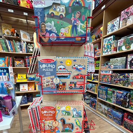 Piccolo Mondo Toys - Historic Downtown Hillsboro