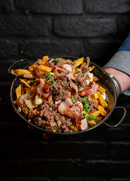 Photo n°64 de POUTINEBROS à Angers (Restaurant de hamburgers)