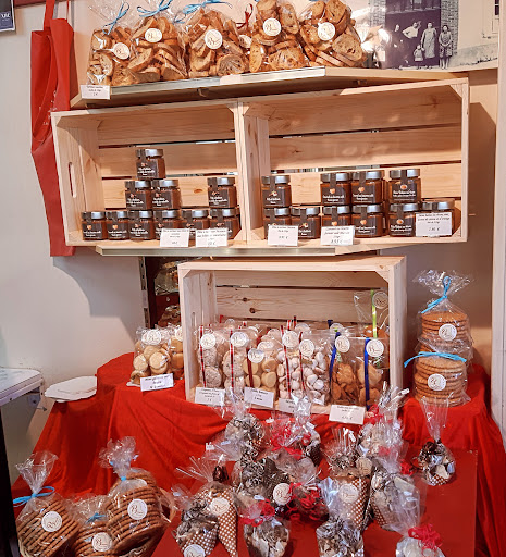 SARL NAULEAU BAKERY / PASTRY
