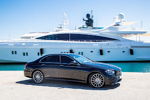 Photo n°4 de Travel Limousines : Chauffeur privé Côte d'Azur à Cannes (Service de chauffeur particulier)