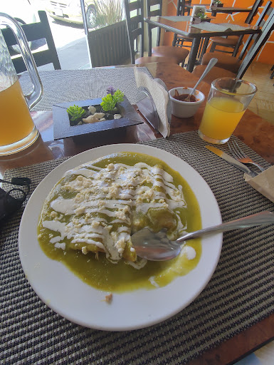 CON SABOR DE HOGAR