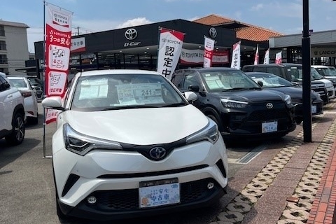 トヨタカローラ南海 高石店・高石プラザ