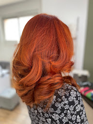 Photo n°13 de GREEN LOFT à Cabriès (Salon de coiffure)