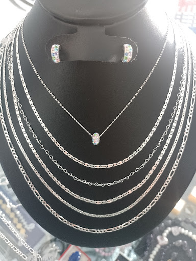 “Detalles que enamoran” Saldos & Joyería - Thumbnail