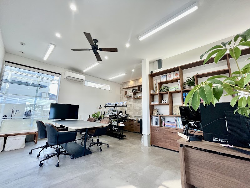 株式会社 the.Leaf