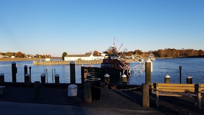 Cafe on the Bay