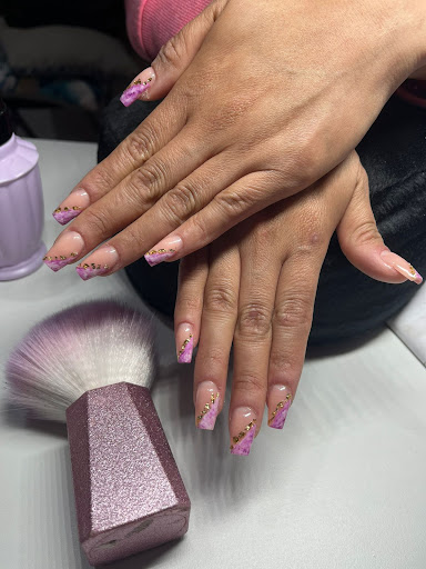 Studio Nails By Mary