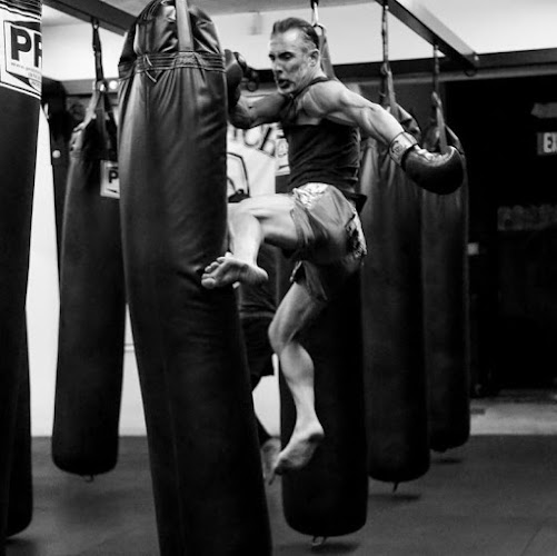 HardWorx Fitness 4th St. - brazilian jiu jitsu in Long Beach, California
