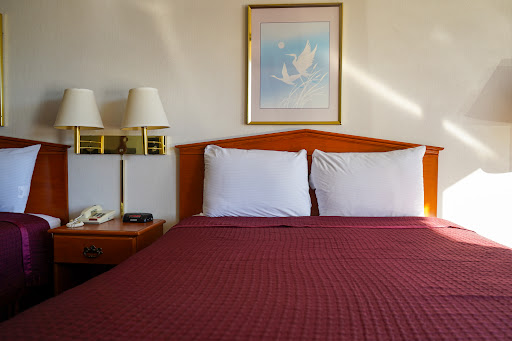 Sunset Inn Clarksville - Thumbnail