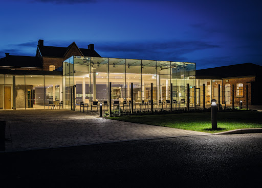 Warner Hotels - Studley Castle