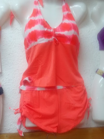 Photos of Romantic Fashion Boutique En Varieties