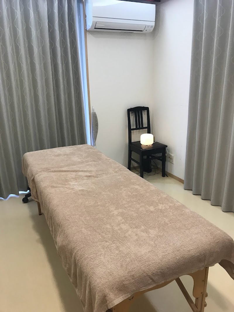 ドライヘッドスパLuna house