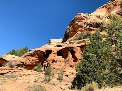 Monument Canyon Trailhead