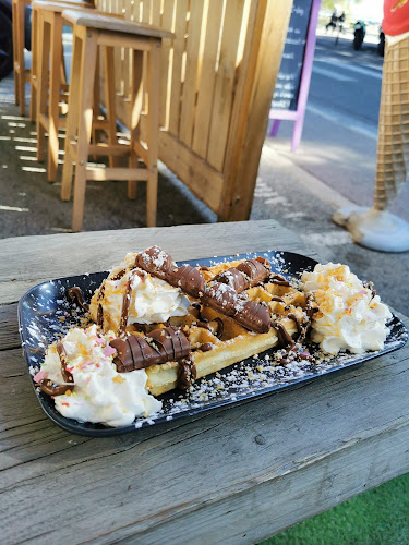 Vanilla Café - Glacier