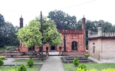 Photos of Hazrat Shah Neyamotulla's Shrine