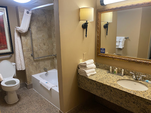DoubleTree Suites by Hilton Hotel Dayton - Miamisburg - Thumbnail