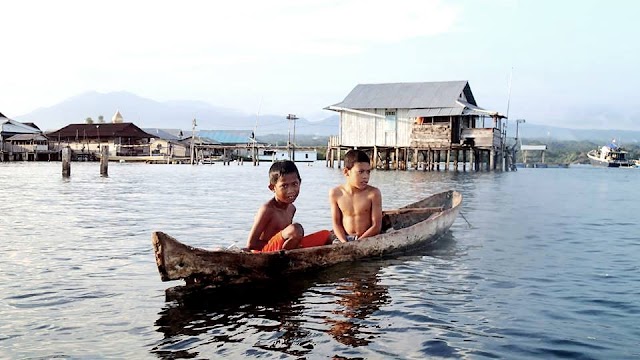 Tumbak Island Cottage