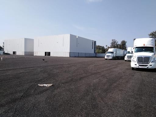 Pensión y Lavado de Trailers Autolavado Express Irapuato Gallery - Mexico