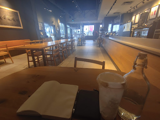 Arthur Street Marketplace Gallery - United States