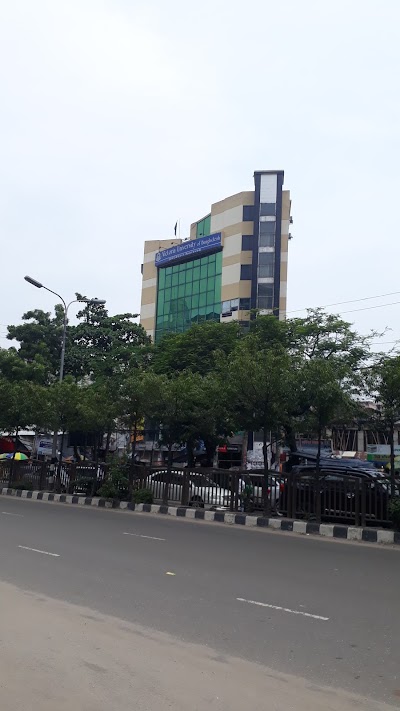 Photos of Basnhundhara City North Bus Stop