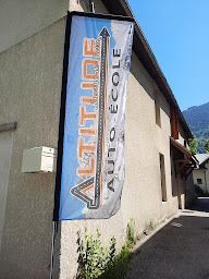 Photo n°4 de Altitude Auto-Ecole à Le Bourg-d'Oisans (Auto-école)