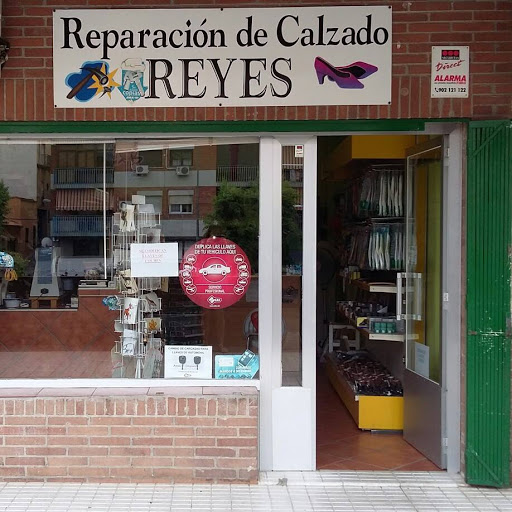 Reparación de Calzado Reyes - Thumbnail