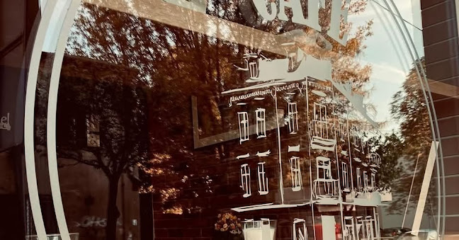 3 Maja 32, 41-300 Dąbrowa Górnicza